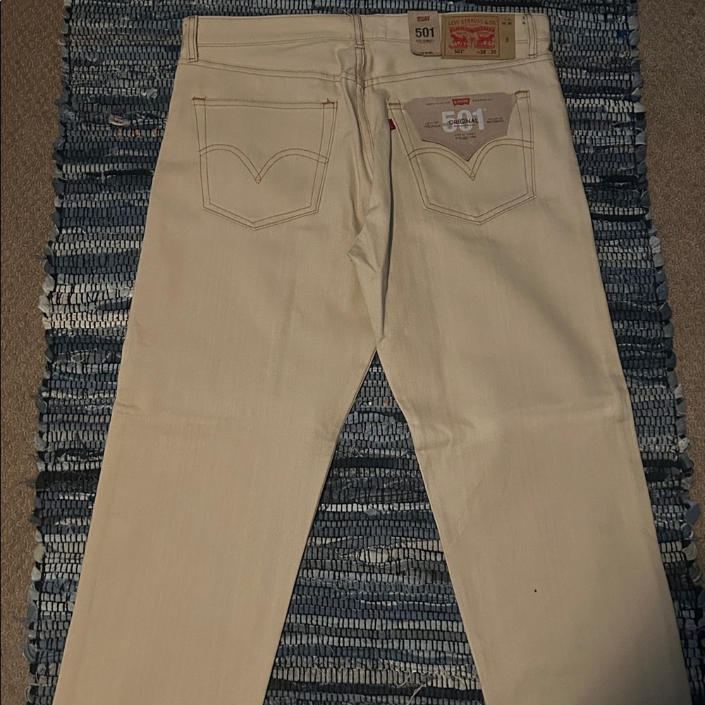 Levi's 501, baggy jeans